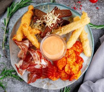 Закуски та апетайзери